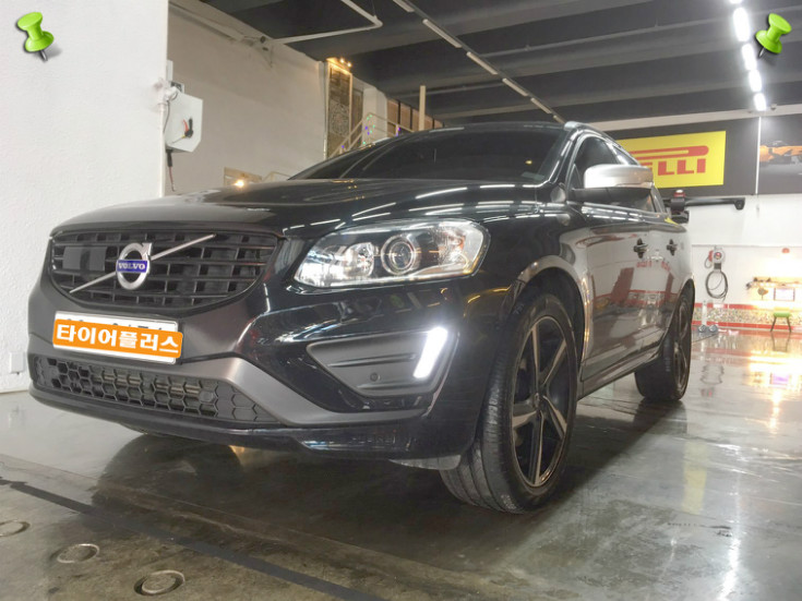 볼보xc60-1.jpg